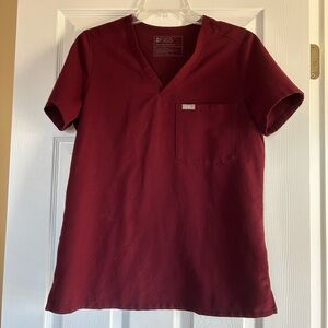 FIGS V-Neck Scrub Top and Cargo pants - Burgundy